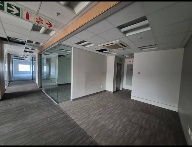 661M² OFFICE TO LET IN SANDTON CENTRAL